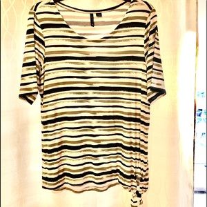 Casual striped top.